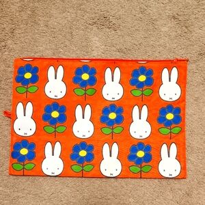 Large Baggu x Miffy go pouch